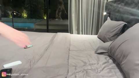 golden_alinee @ chaturbate on 20251130