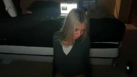 oliviacarterrr @ chaturbate on 20251130