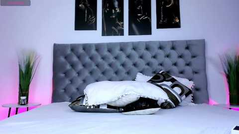 yviann @ chaturbate on 20251130