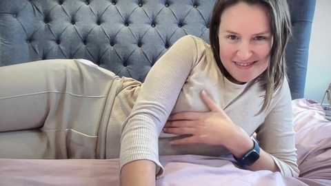 eatmypie69 @ chaturbate on 20251201