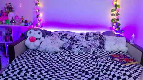 night_angell @ chaturbate on 20251201