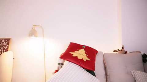 sara_albrecht @ chaturbate on 20251201