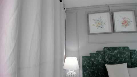 ana_beckett @ chaturbate on 20251203