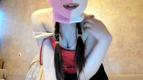 elegancekitten @ chaturbate on 20251203