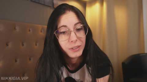 girl_i_am @ chaturbate on 20251203