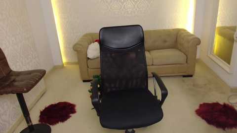 maxkaiden @ chaturbate on 20251203