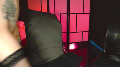 naughtykathie @ chaturbate on 20251203