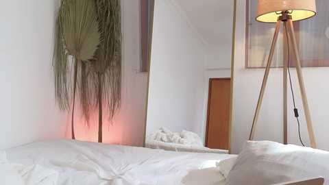 polynessia @ chaturbate on 20251203