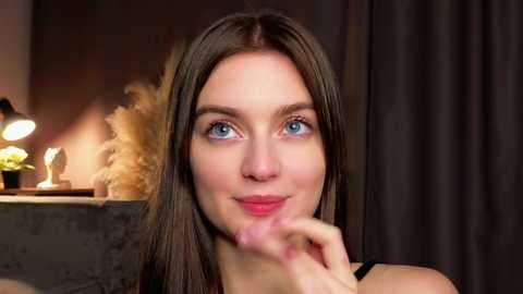 sarakinsly @ chaturbate on 20251203