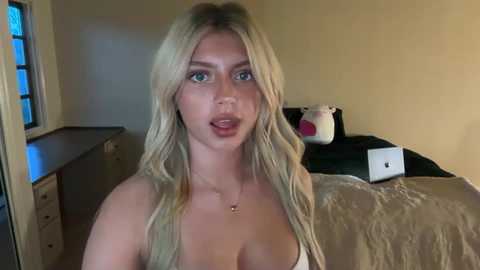 summerclarke2 @ chaturbate on 20251203