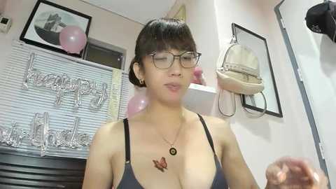 xdreamangel @ chaturbate on 20251203