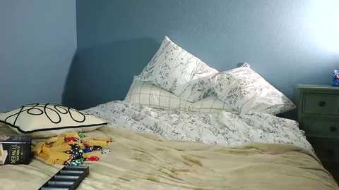 angelblisss @ chaturbate on 20251205