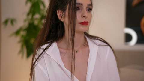 dovia @ chaturbate on 20251205