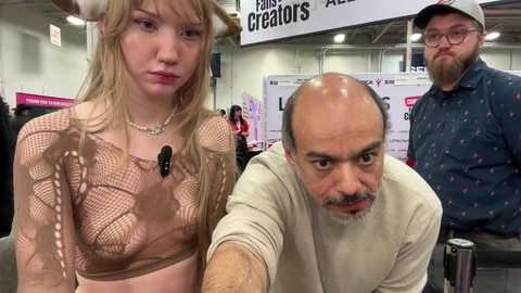 eve003300 @ chaturbate on 20251206