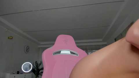 tiffanyhouston_ @ chaturbate on 20251206