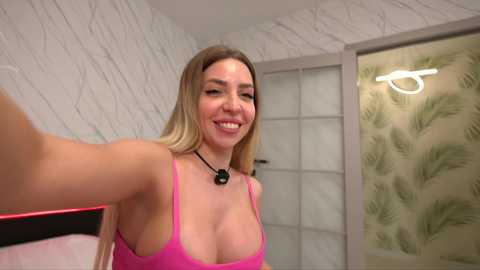 blonde_bigtits @ chaturbate on 20251207
