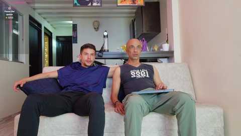 straight__friends @ chaturbate on 20251207