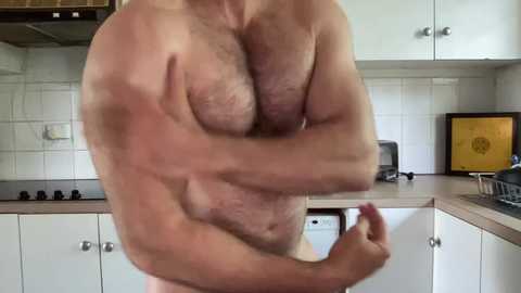aussiemuscledad @ chaturbate on 20251208