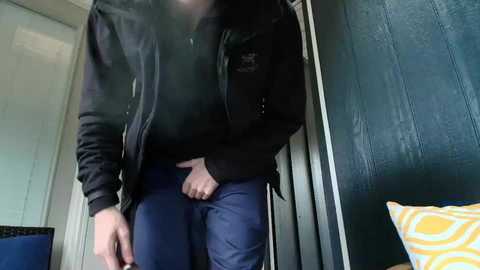 bluezed4 @ chaturbate on 20251208