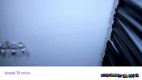 vivian_qwerty @ chaturbate on 20251208