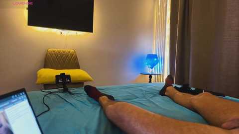 out_lust @ chaturbate on 20251209