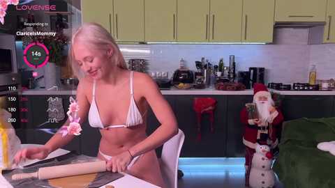 roselyn_rose @ chaturbate on 20251209