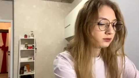 tainastoa @ chaturbate on 20251209