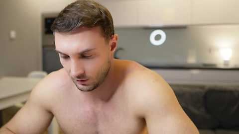 tom_fordd @ chaturbate on 20251209