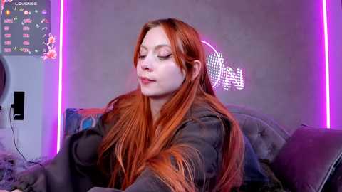 lika_moon @ chaturbate on 20251210