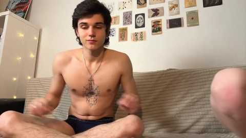 viola_blonde @ chaturbate on 20251210