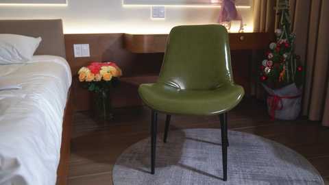 vivian_cb @ chaturbate on 20251210