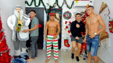 voyeurism_guys @ chaturbate on 20251210