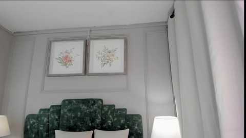 ana_beckett @ chaturbate on 20251211