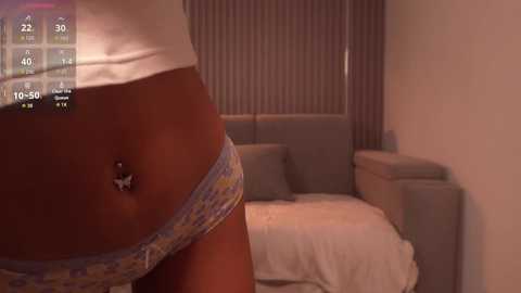 lili_foxy @ chaturbate on 20251211