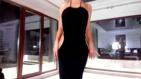 ingridblondy94 @ chaturbate on 20251212