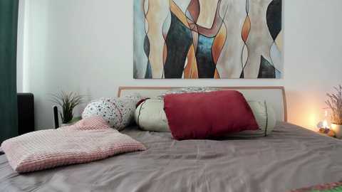 mis_eva @ chaturbate on 20251213