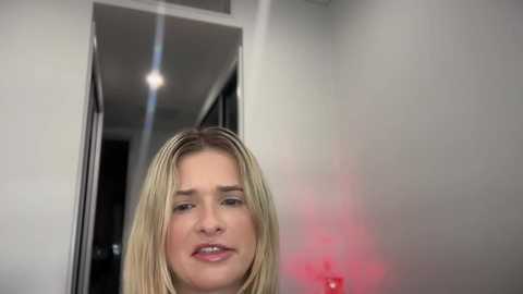 kaylaaaa111 @ chaturbate on 20251214