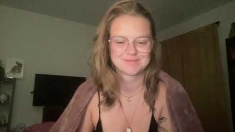 madlymads @ chaturbate on 20251214