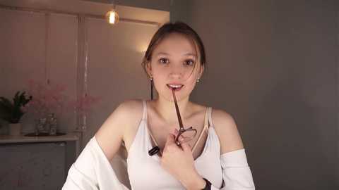 lucilacapinpin @ chaturbate on 20251216