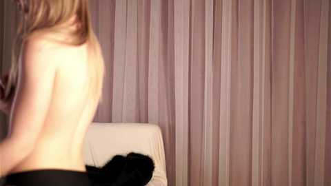 soomento @ chaturbate on 20251216