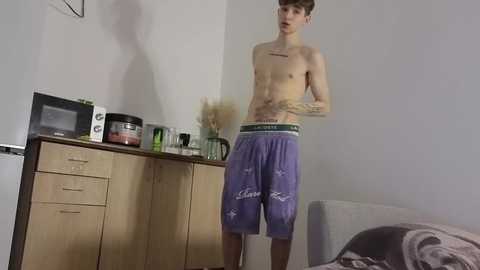 drinklinov @ chaturbate on 20251218