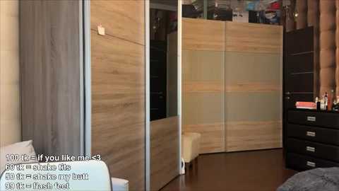 emi__ly @ chaturbate on 20251218