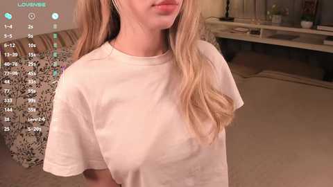 icyhoneybite @ chaturbate on 20251218