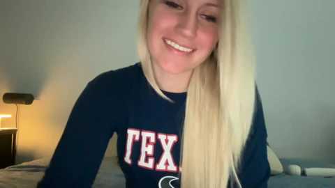 smexxii93 @ chaturbate on 20251218