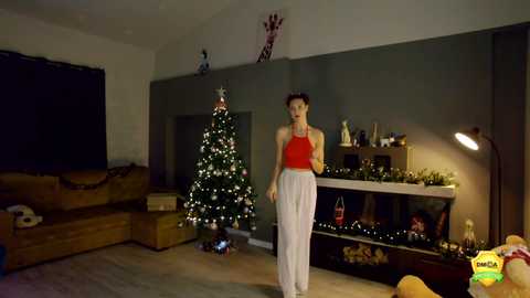 flowerr_powerr @ chaturbate on 20251219