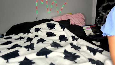 fitandfuggin @ chaturbate on 20251220