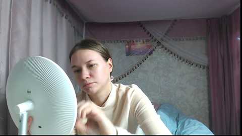 leila_bambi_ @ chaturbate on 20251220