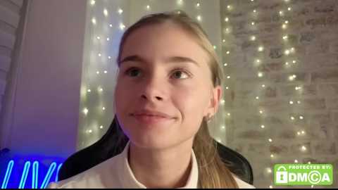 roxxxie_reid @ chaturbate on 20251220