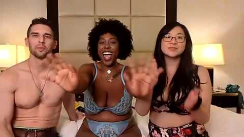 dchcco @ chaturbate on 20251221