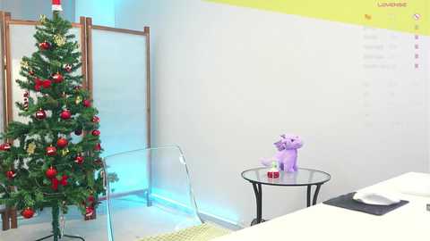 lovlybambi @ chaturbate on 20251221